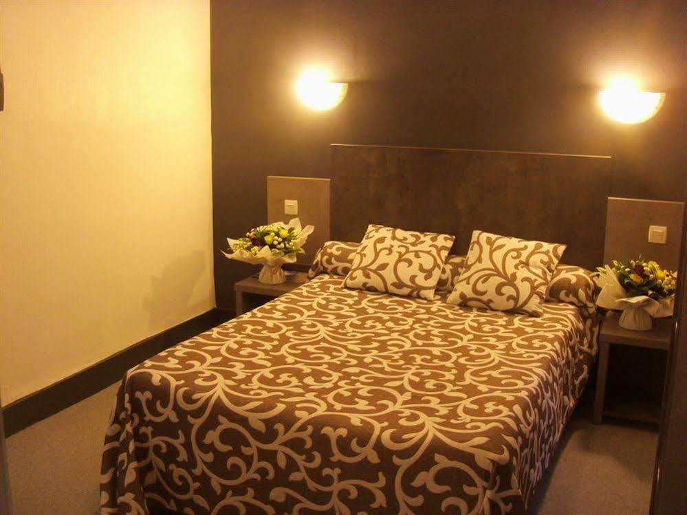 Hotel Ocean Lourdes Rum bild