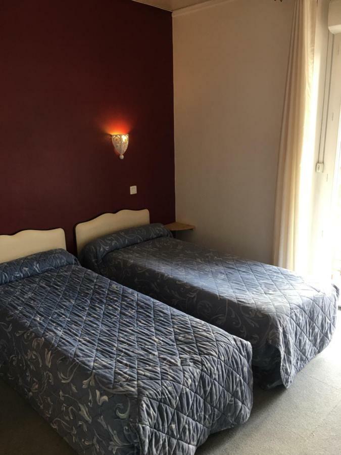 Hotel Ocean Lourdes Exteriör bild